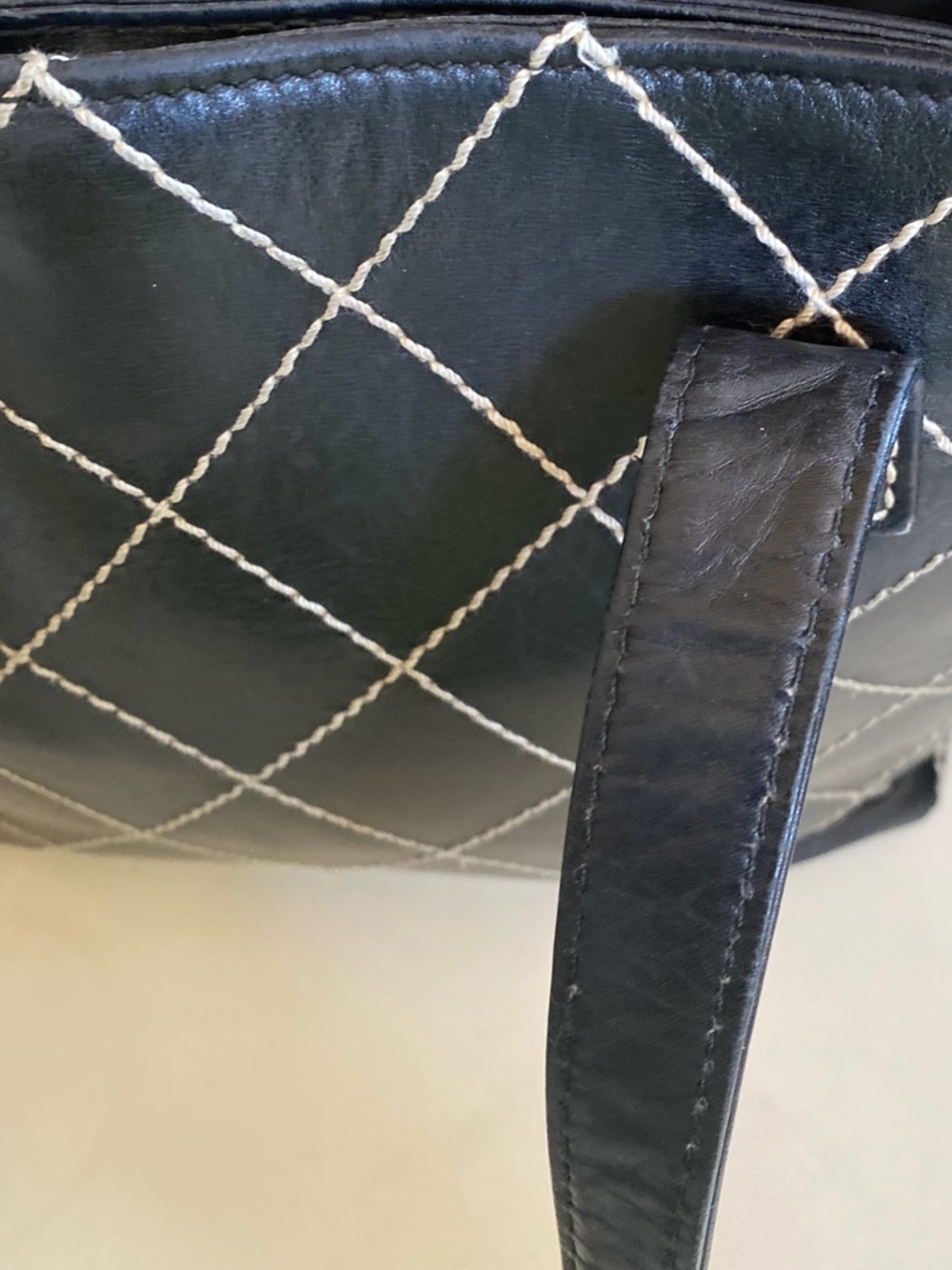 CHANEL BLACK WILD STITCH VIVIAN BLACK GOLD LABEL - Picture 9 of 16